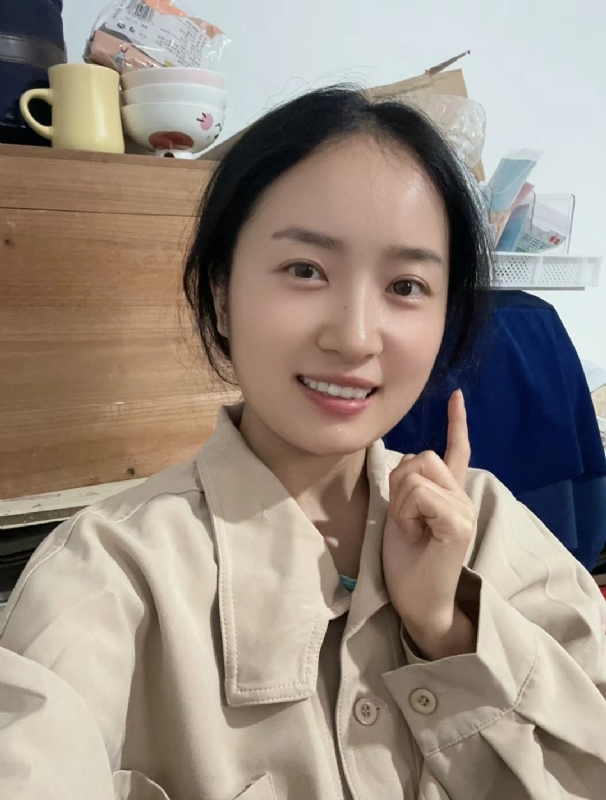 多喝热水的第一张照片--湖南红颜知己交友网